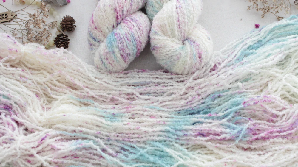 "Flow 2" - merino sw Boucle 220m/100g