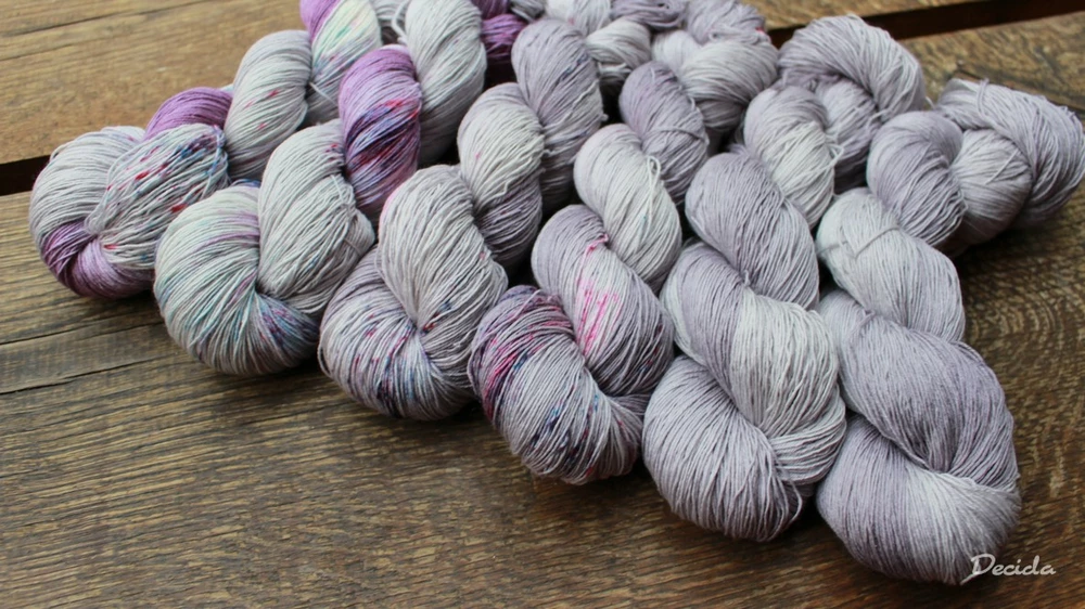 "Šedá probarvená"  Merino/hedvábí 2mm