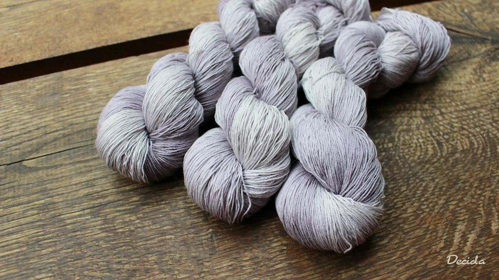 "Šedá"  Merino/hedvábí 2mm