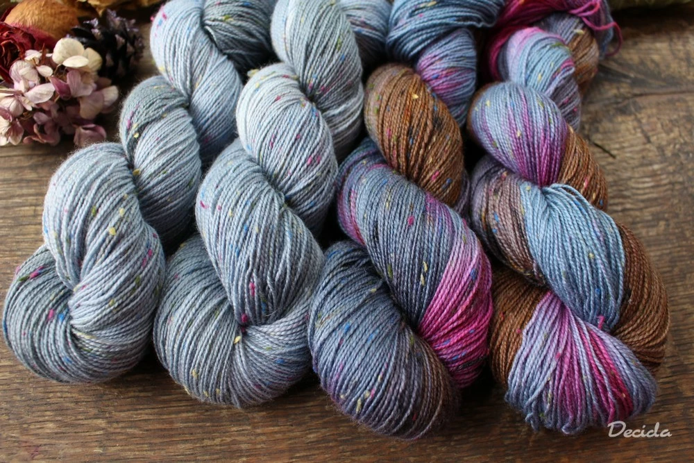 "Šedá" - merino a Donegal neps