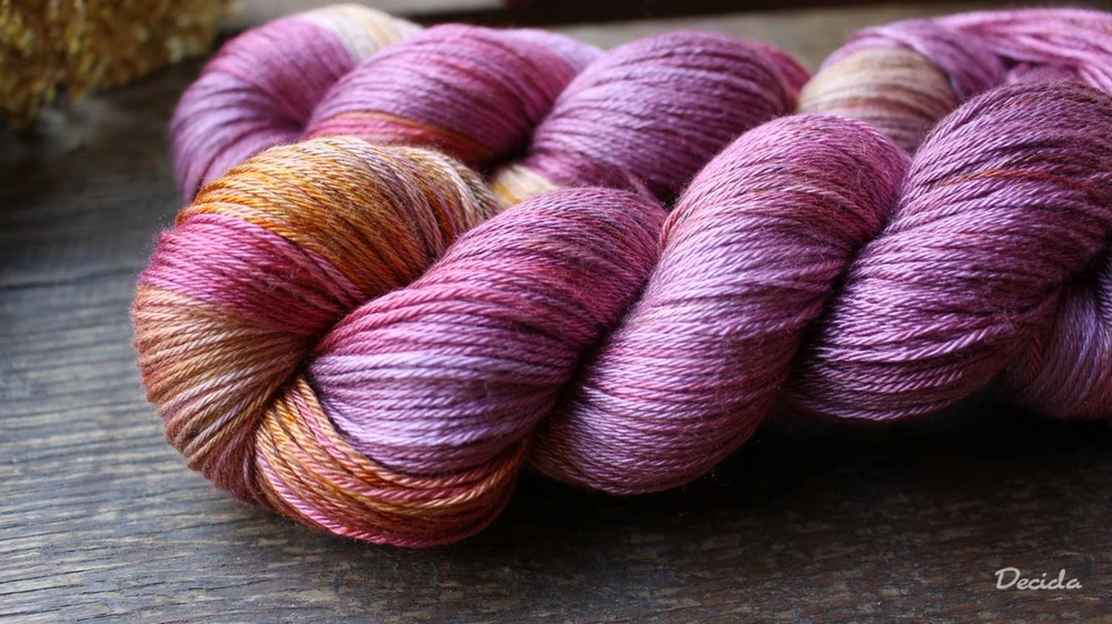 "Poupátko" - merino/hedvábí 50/50 