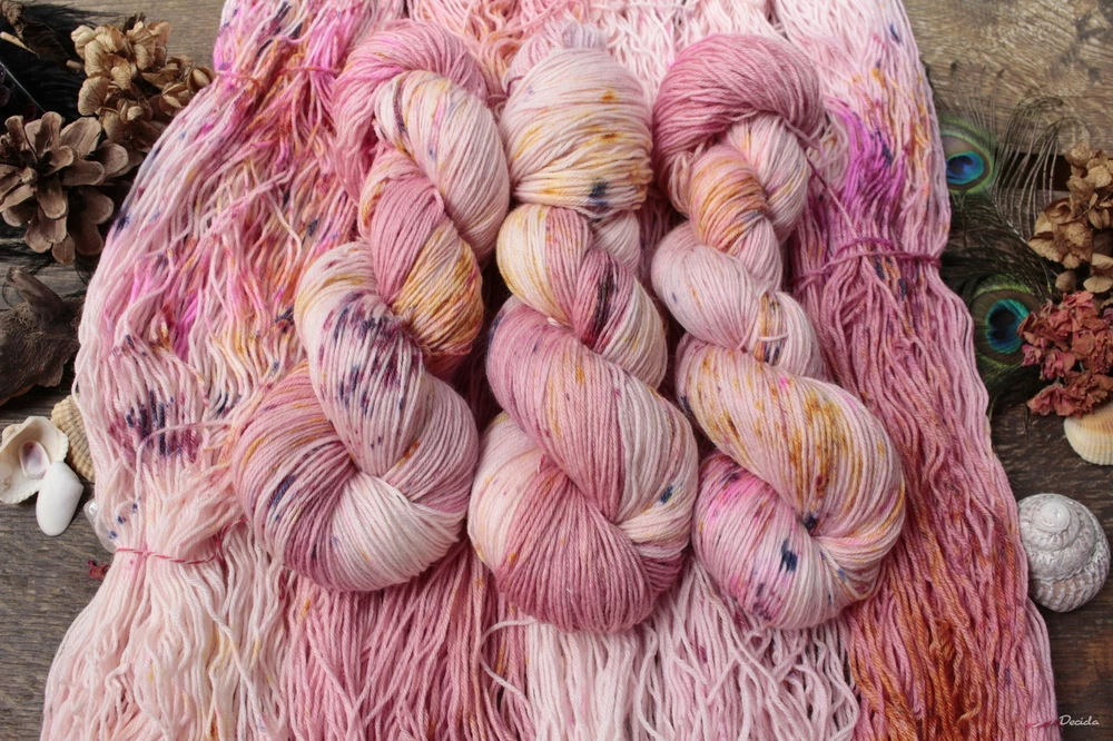 "Lucrecia" - 80%merino/20%bambus NOVINKA