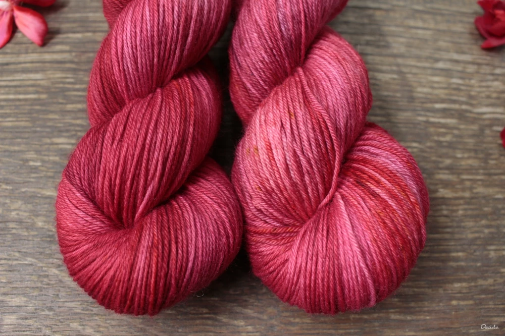 "Raspberry" - EXTRA Merino sw/polyamid 365m/100g