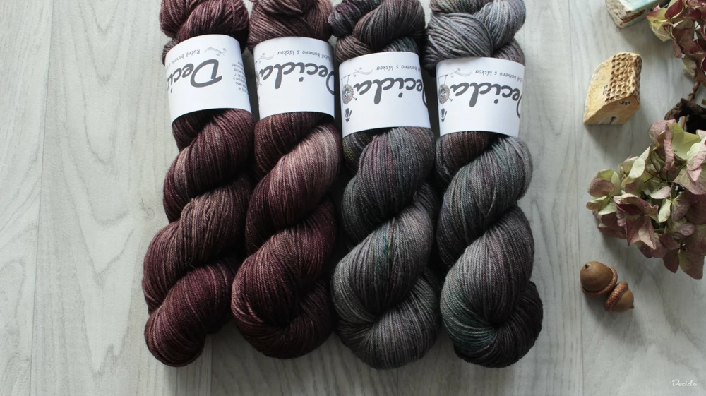 "Mahogany wood" - EXTRA Merino sw/polyamid 365m/100g