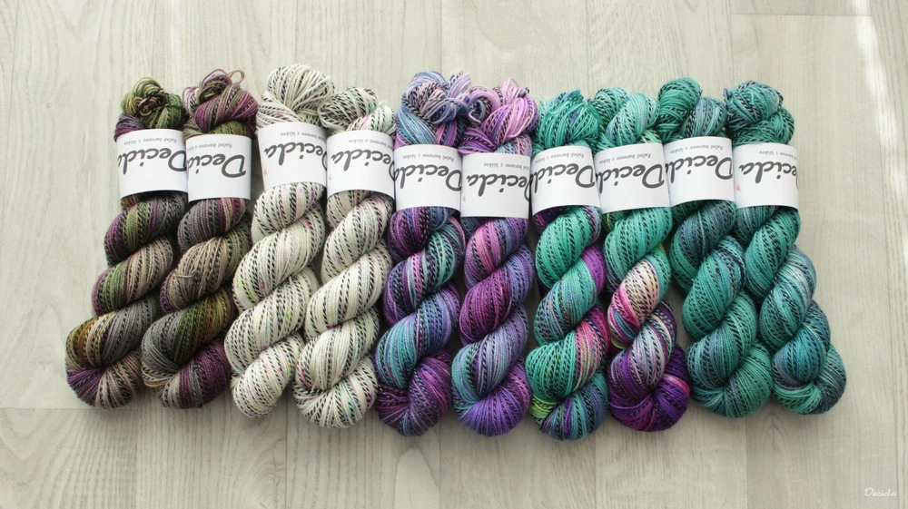 "Aquaman" - ZEBRA Merino sw/nylon 365m/100g