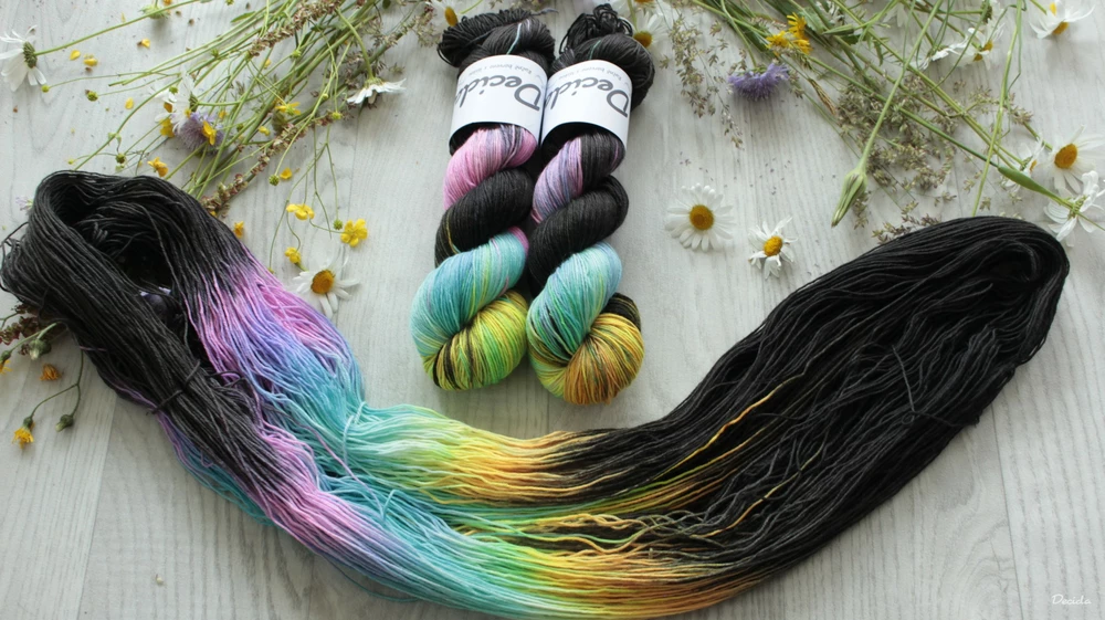 "Neon at night" - 100g extra MERINO se sw 3mm