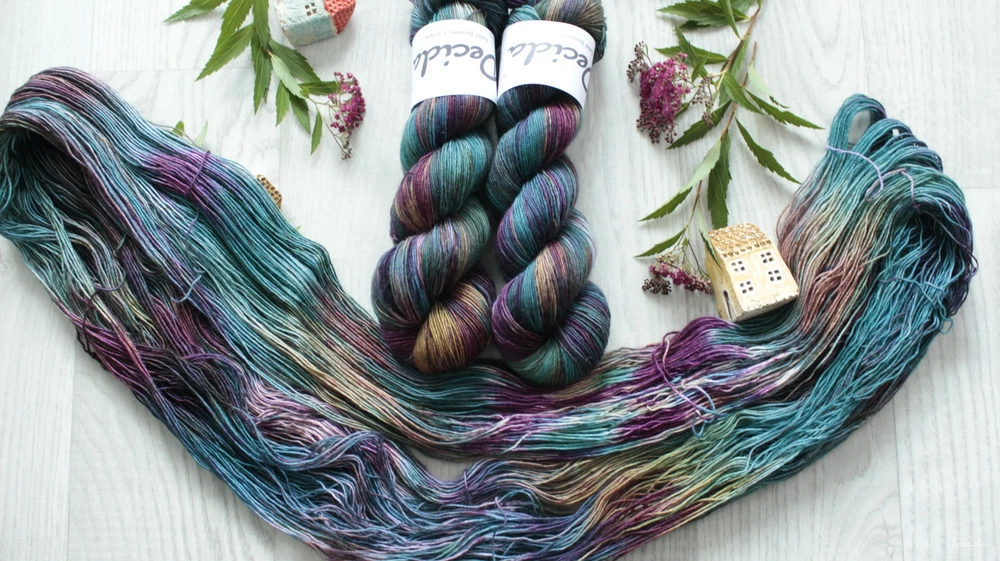 "Water Nymph" -  Single MERINO 366m