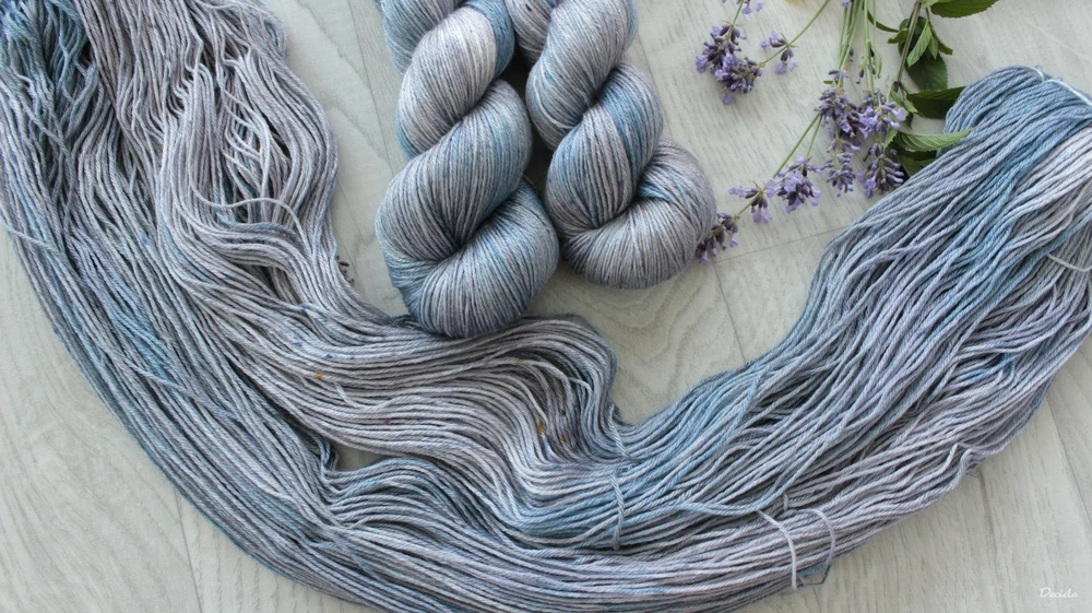 "Grey Light" - merino/hedvábí 50/50 400m