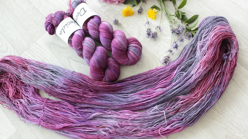 "Fuchsia" merino/hedvábí 70/30 400m jednonitka