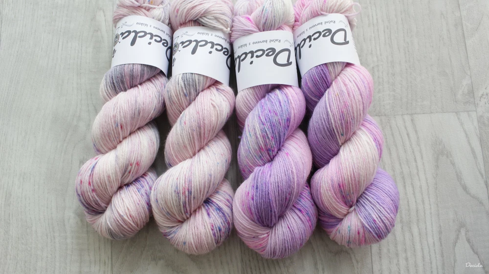 "Denitia" - EXTRA Merino sw/polyamid 365m/100g