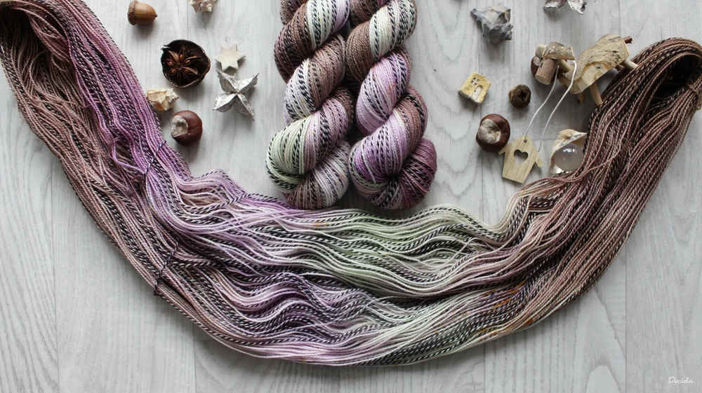"Talia" - ZEBRA Merino sw/nylon 400m/100g