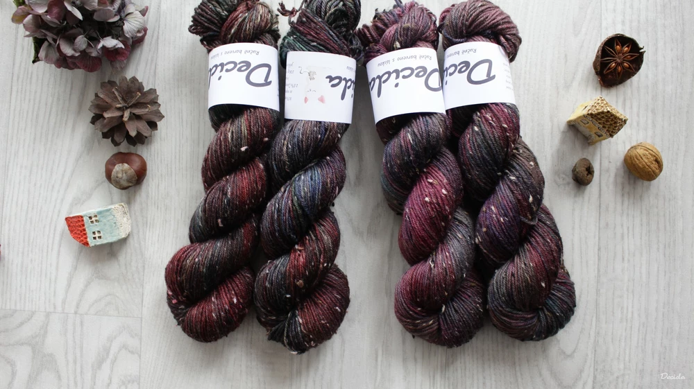 "Hold on 2" Donegal DK -  85% merino a 15% donegal nopky 212m