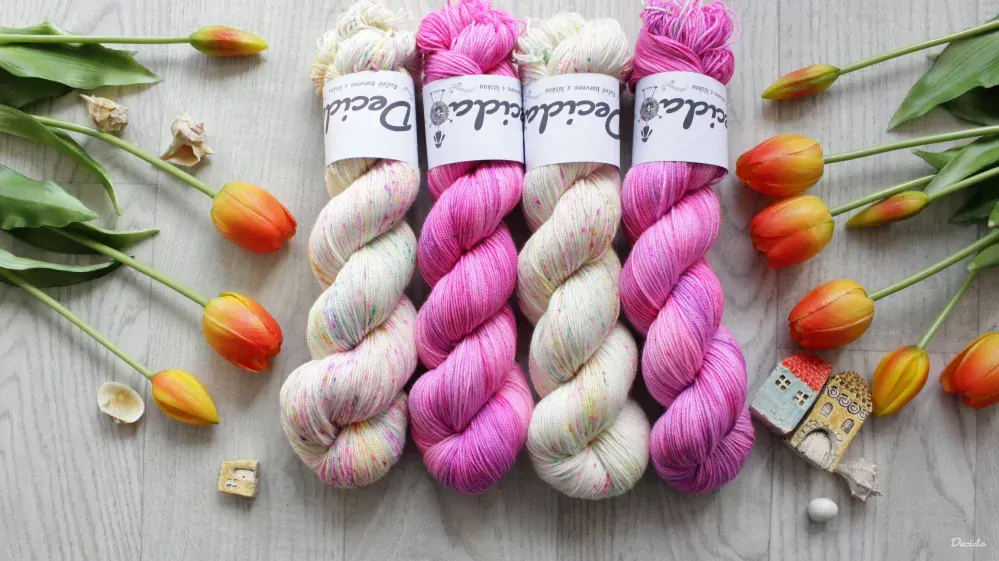 "Hot Pink" - 70%merino/10%kašmír/20%hedvábí 400m