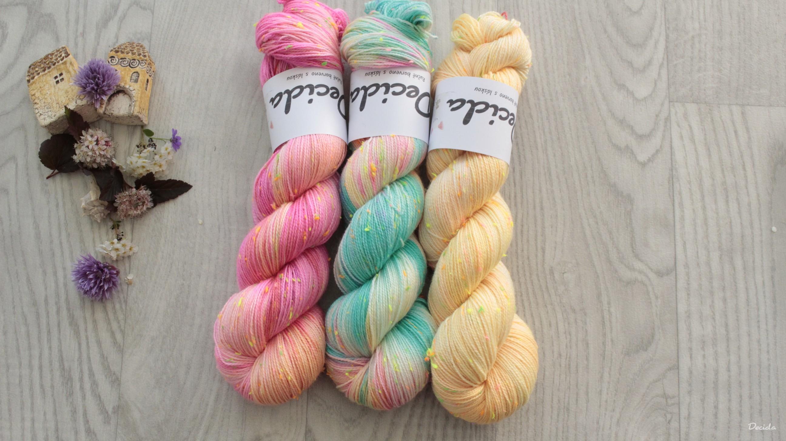 "Pleyla" - merino a Donegal neps 400m