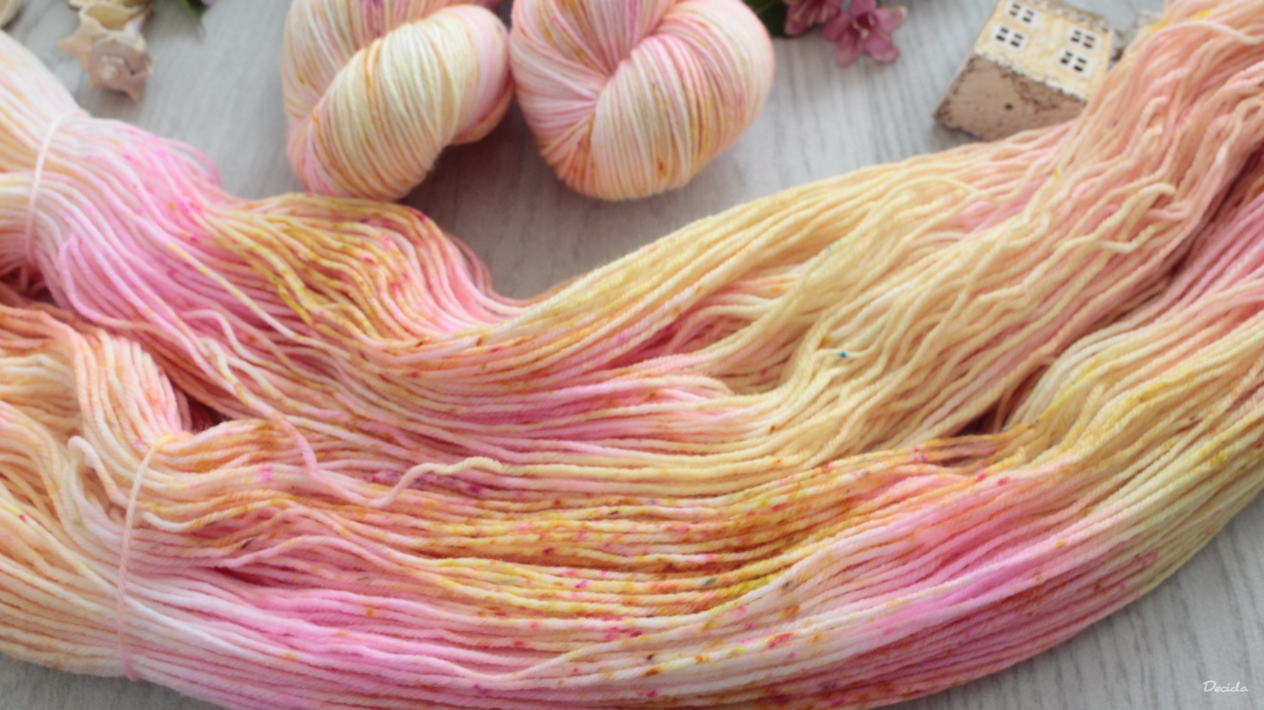 "Summer Hit" - EXTRA Merino sw/polyamid 365m/100g