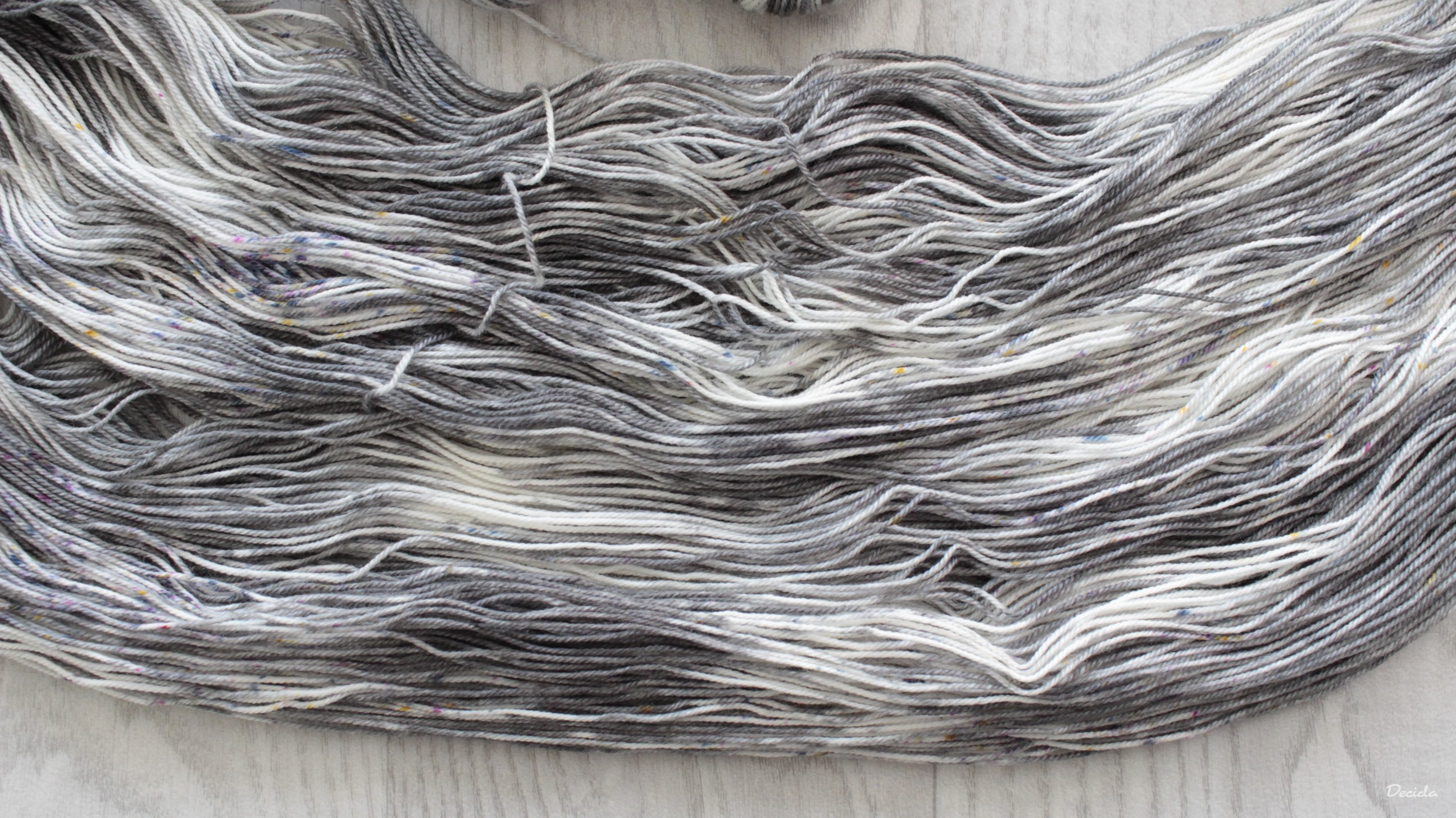 "Spiral" - 70%merino/10%kašmír/20%hedvábí 400m