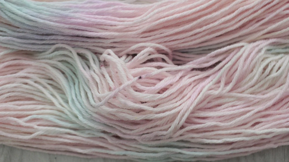 "Soft Pastel" -  extra MERINO sw 210m