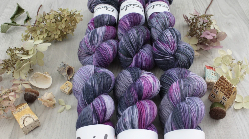 "Lejana" - EXTRA Merino sw/polyamid 365m/100g