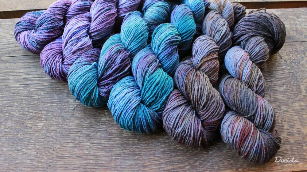 "Dark side" Merino/hedvábí 4mm 