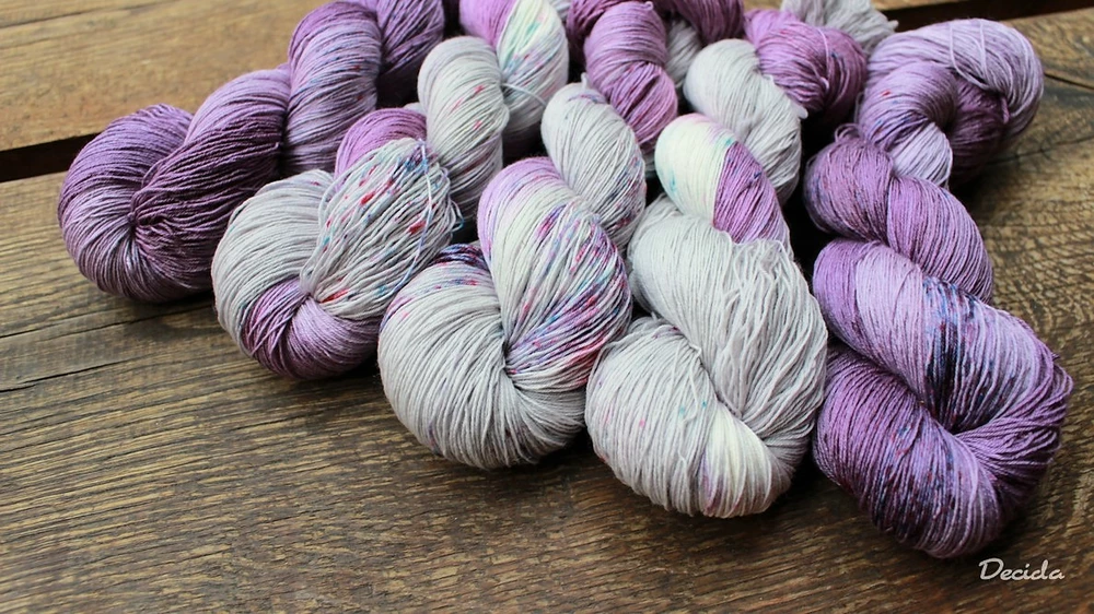 "Fialová a šedá"  Merino/hedvábí 2mm