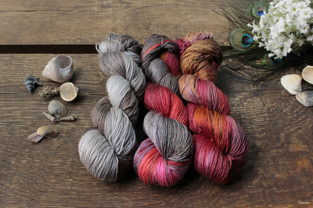 "Reina de la noche - merino/hedvábí 50/50 