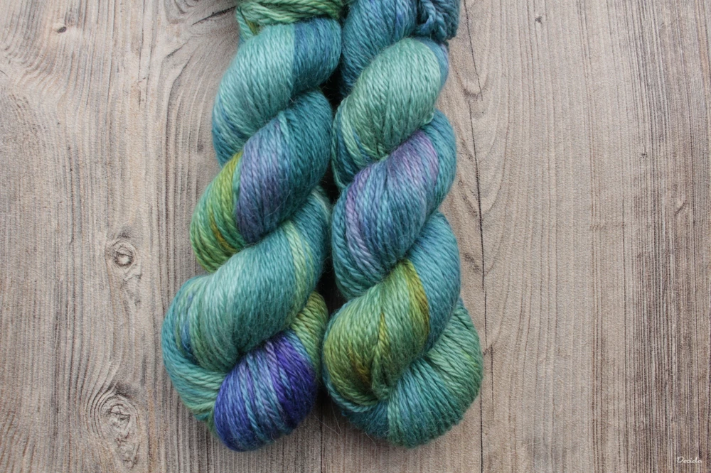 "Lagoon" 70%alpaka/10%kašmír/20%hedvábí 166m