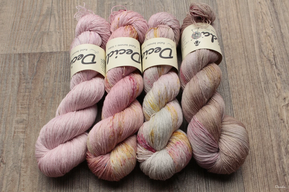 "Smooth moments - Pink" merino/hedvábí 2mm