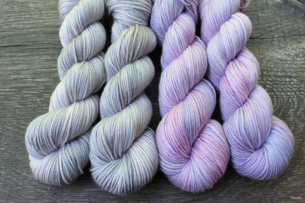 "Dream" - 75%merino 20%hedvábí  5%silver 212m bez SW