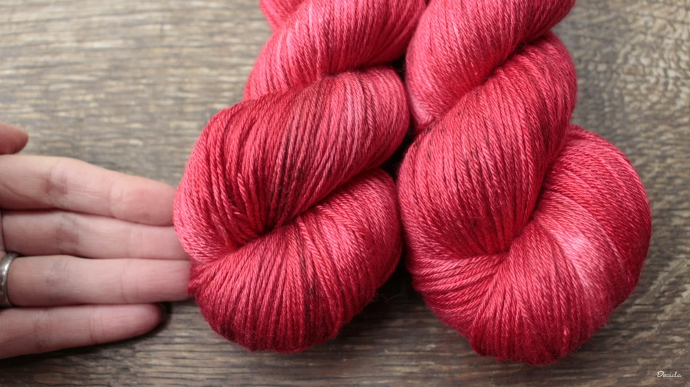 "Jahody" merino/hedvábí 50/50 400m bez SUPERWASH