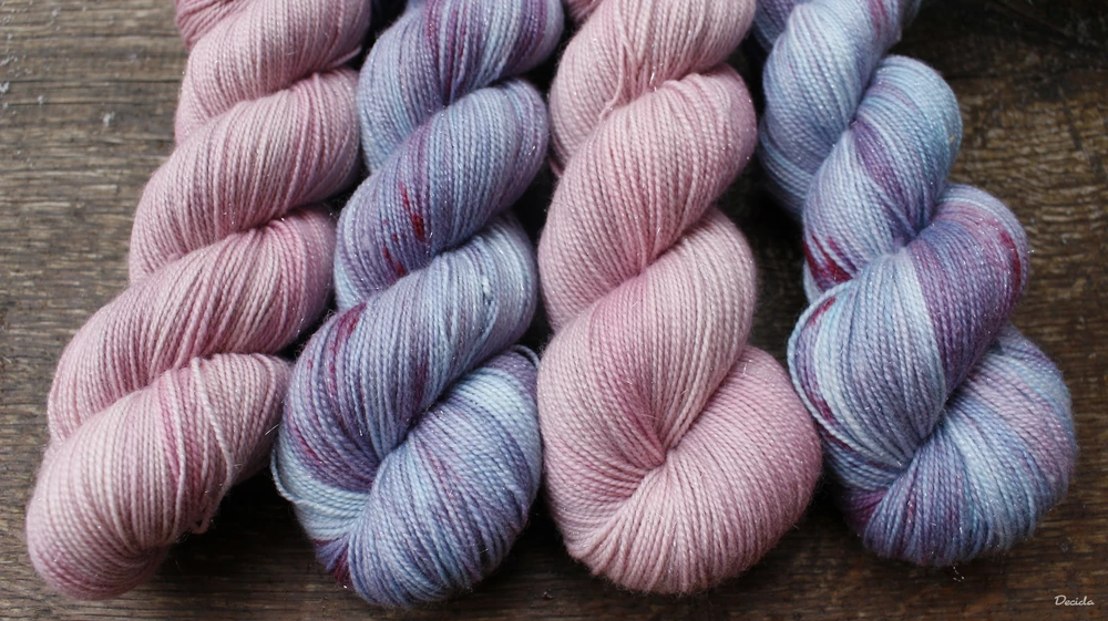 "Pudr" - 100g Merino sw/Nylon/Stříbrná nitka 400m