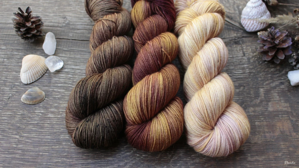 "Cinnamon bark" - EXTRA Merino sw/polyamid 365m/100g