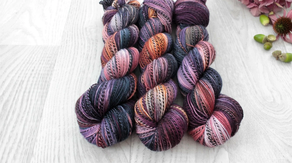 "Půlnoc" - ZEBRA Merino sw/nylon 365m/100g