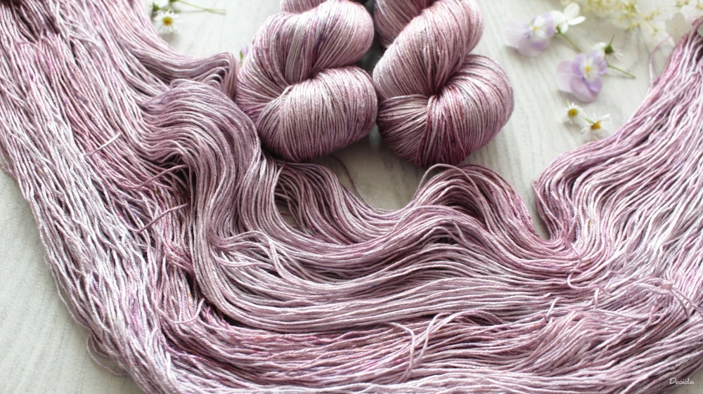 "Powder Rose" 100% pravé hedvábí 400m