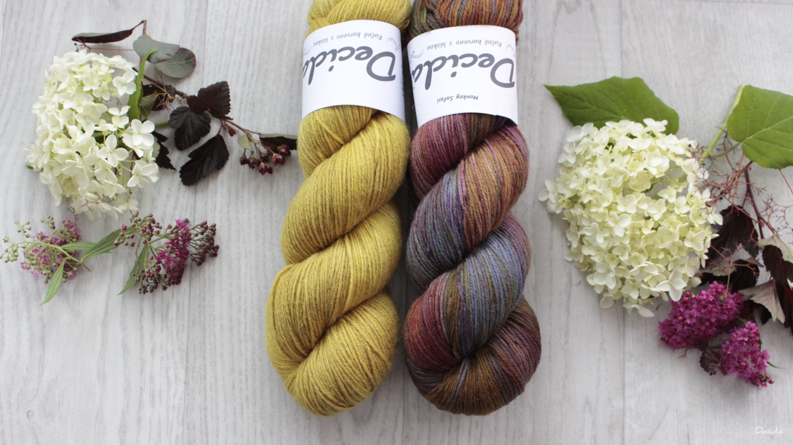 "Monkey Safari" - EXTRA Merino sw/polyamid 365m/100g