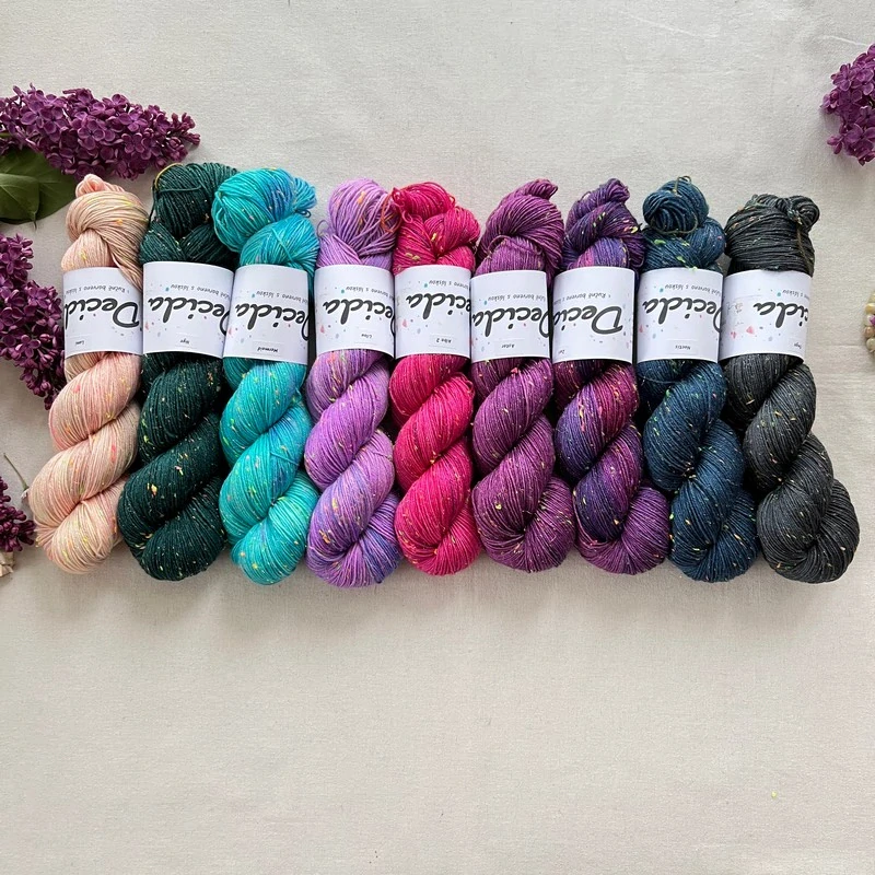 "Aster" - 80% merino sw 10% donegal 10% stelina 400m/100g