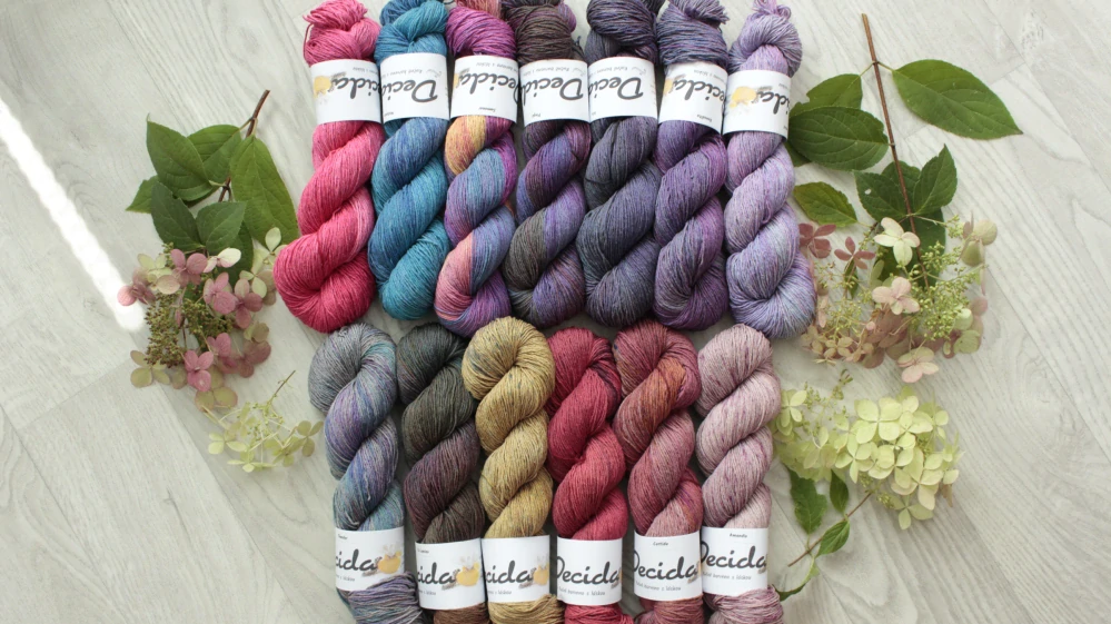 "Sumanai" - Buretové hedvábí 300m/100g