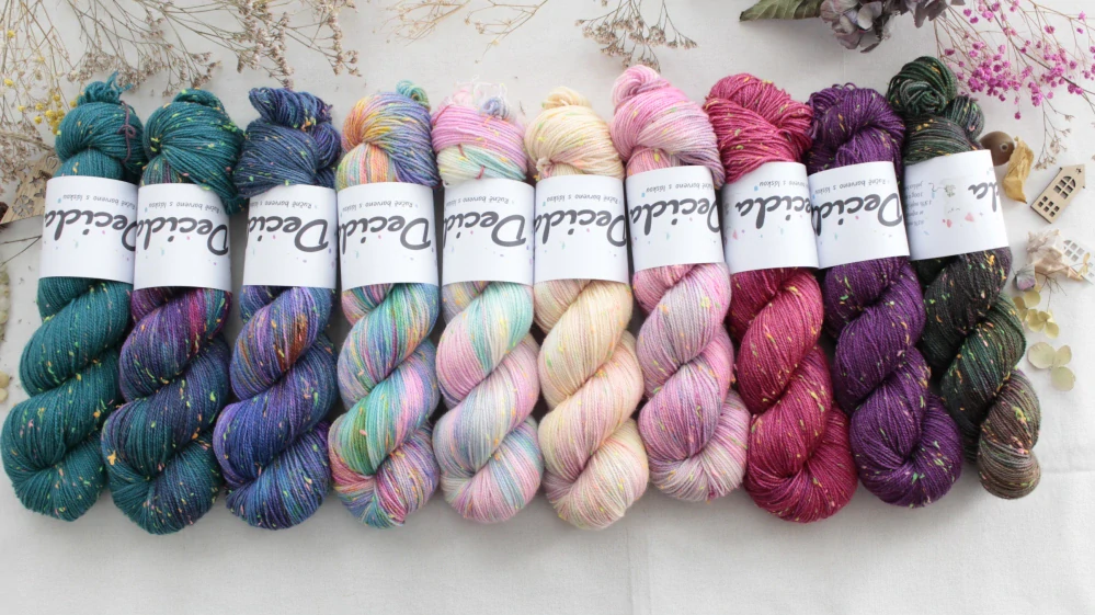 "Spring Flowers" - merino a Donegal neps 400m