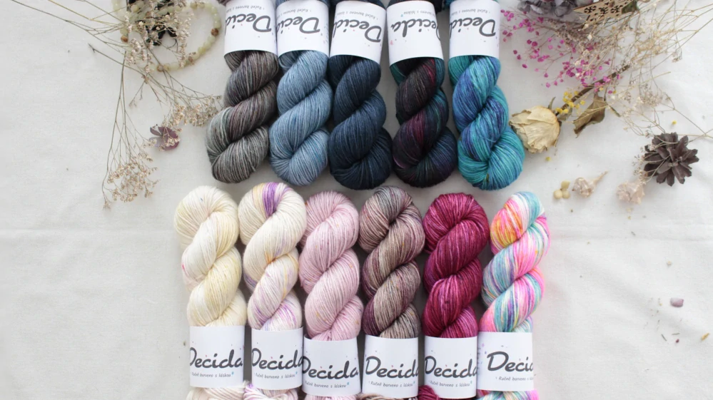 "Moody" - Merino sw/polyamid 195m