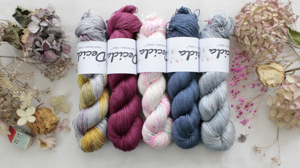 "Cobalt" 100% pravé hedvábí 400m