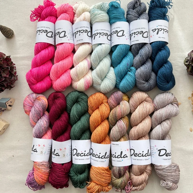 "Nubes oscuras 2" 80% merino 20% hedvábí 400m 