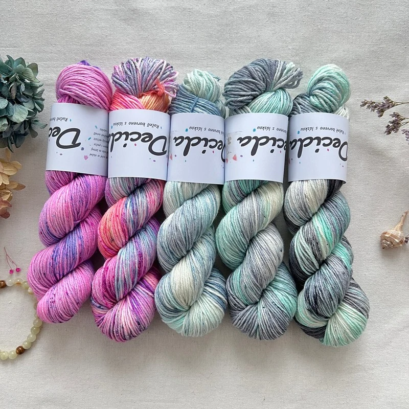 "Imperial Bloom" Merino/hedvábí 220m