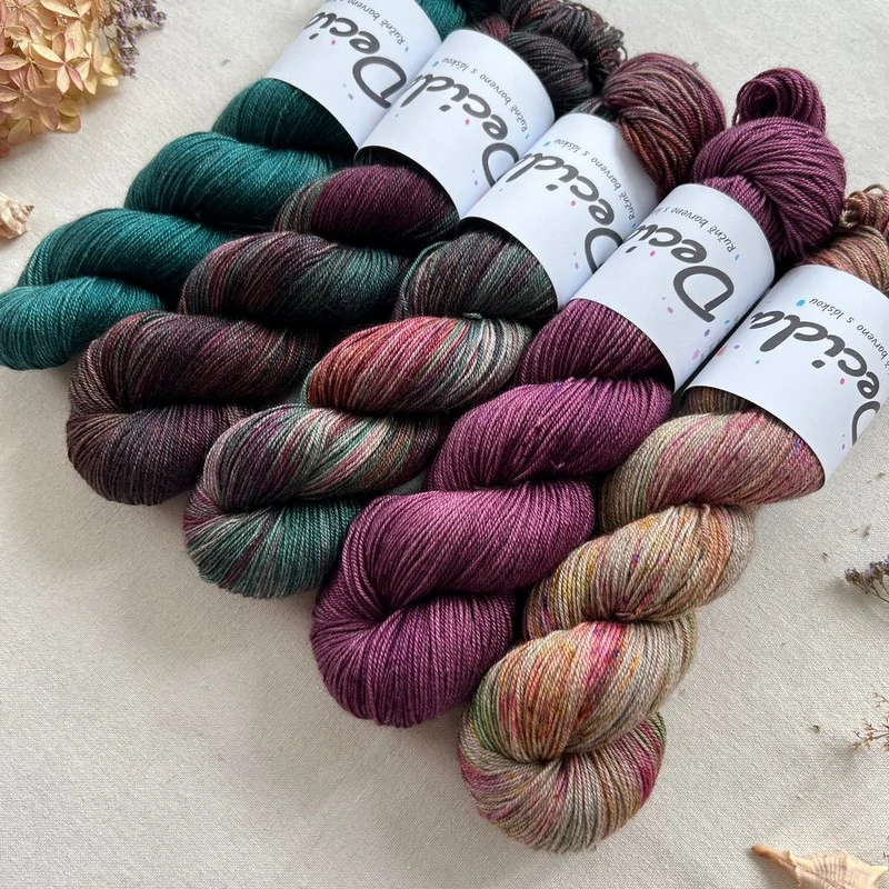 "Šumění lesa" -  60% merino sw 20% hedvábí 20% yak 366m