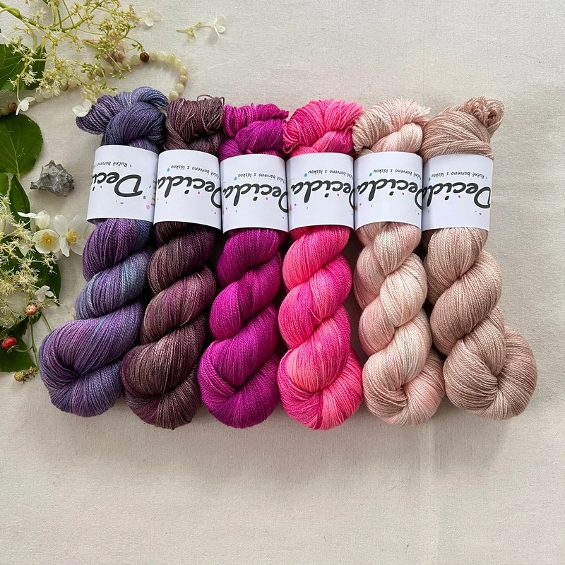 "Evening Petals" merino/hedvábí 50/50 800m