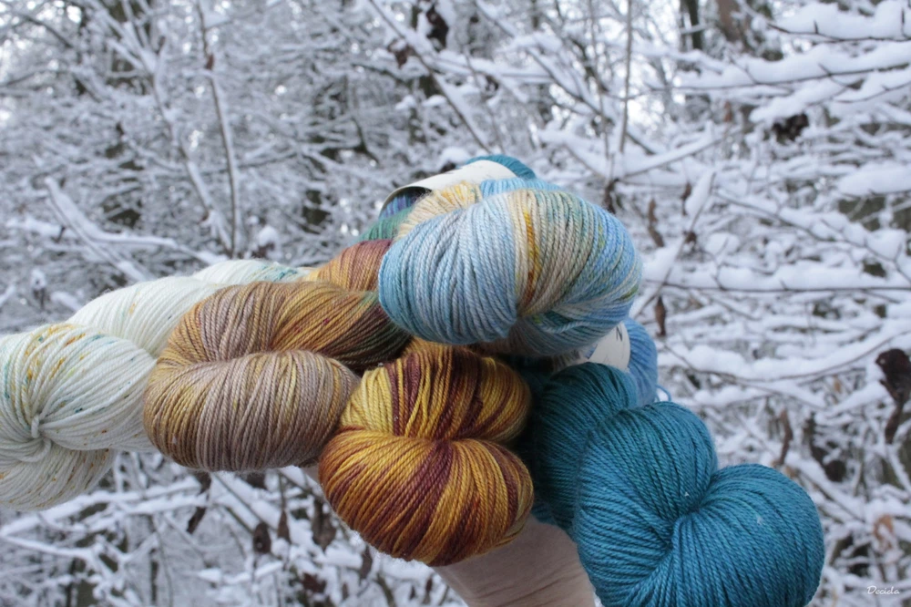 "Teal" - 70%merino/10%kašmír/20%hedvábí